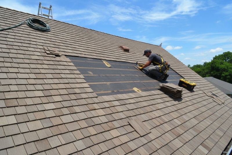 Wood Shingles Repair